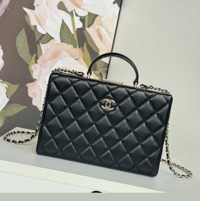 Ch*el box bags